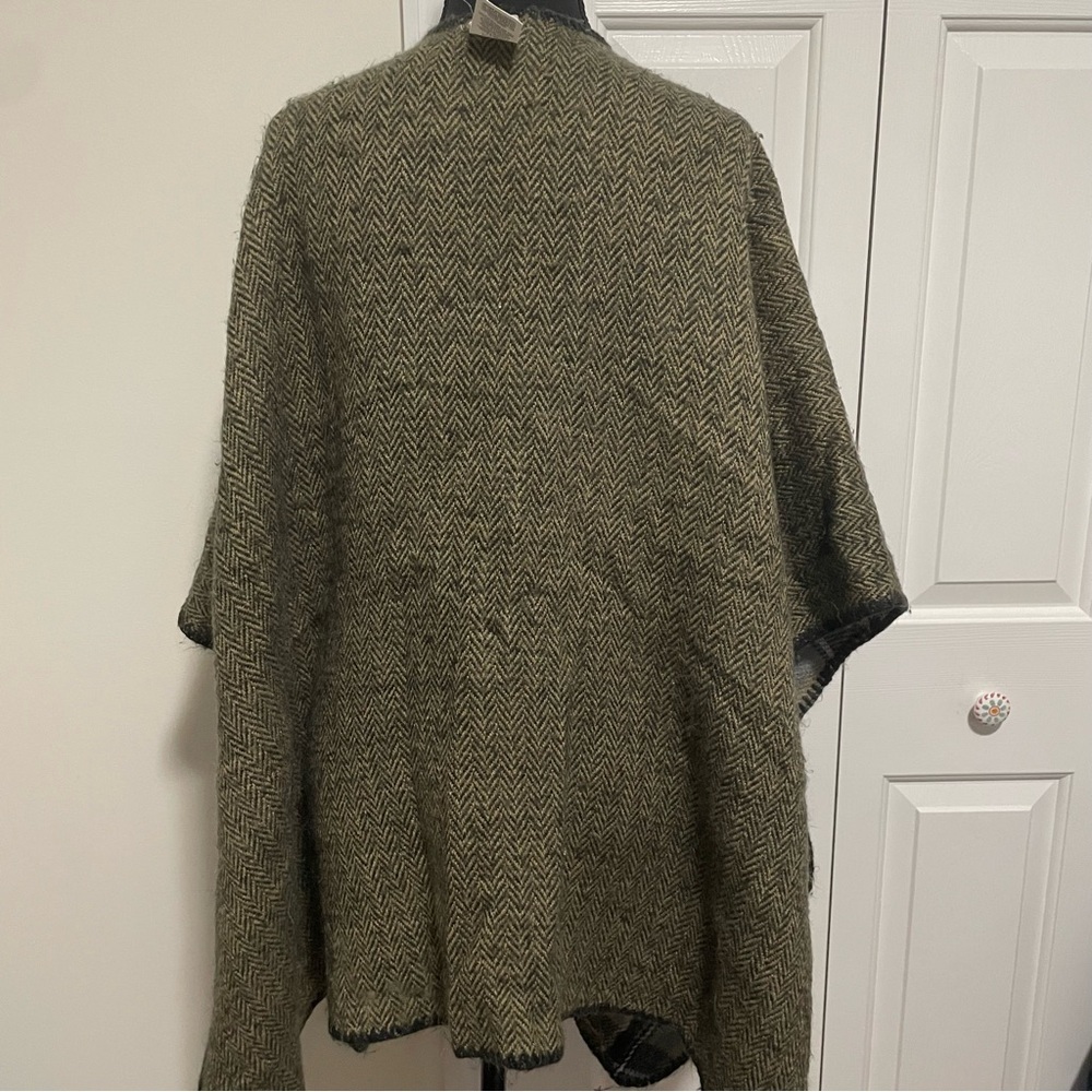 Woolrich Reversible‎ Poncho Shawl Gray Tan Black Size OS - Picture 6 of 9